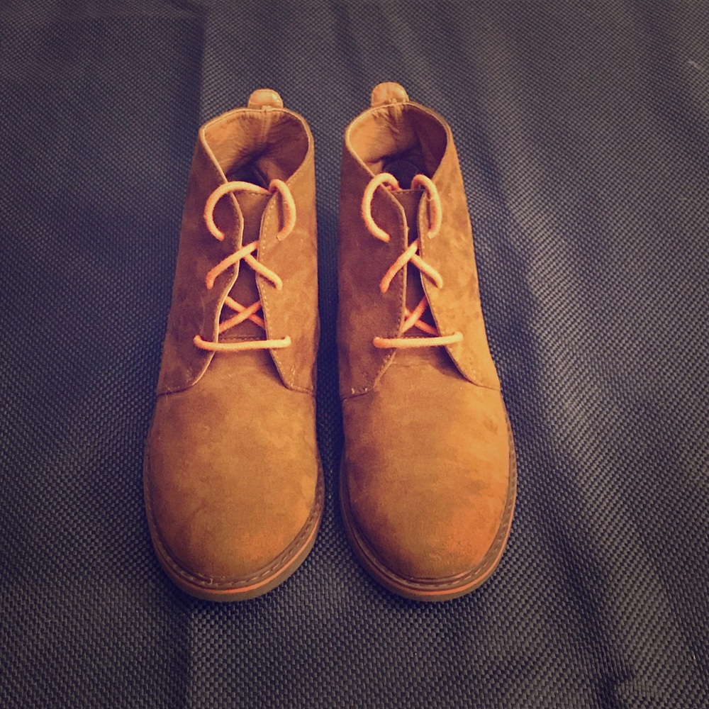 Cole Haan - Boys - Air Paul Chukka  Boots